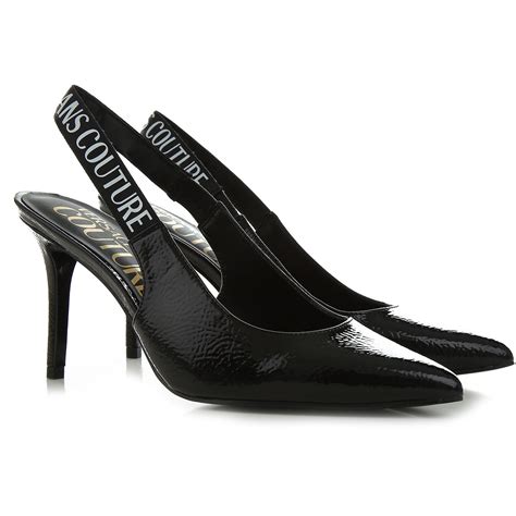 Zapatos Versace Jeans Couture para mujer .